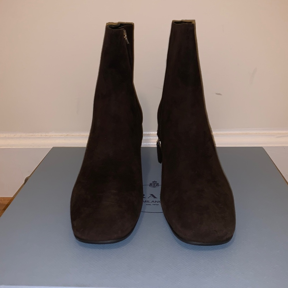 Prada Calzature Donna Boots (NEVER WORN) 36.5W